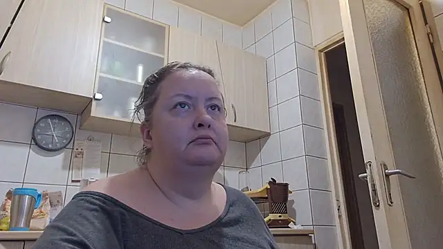 Snapshot of melissaBlessing chatting on September 27, 2025, 1:56 am melissaBlessing online show from September 27, 2025, 1:56 am