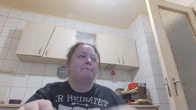 Snapshot of melissaBlessing chatting on March 18, 2025, 5:12 am melissaBlessing online show from March 18, 2025, 5:12 am