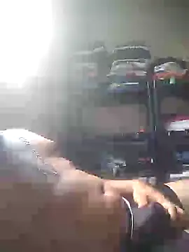 Snapshot of so_lazer_casado chatting on February 24, 2025, 7:41 pm so lazer casado online show from February 24, 2025, 7:41 pm