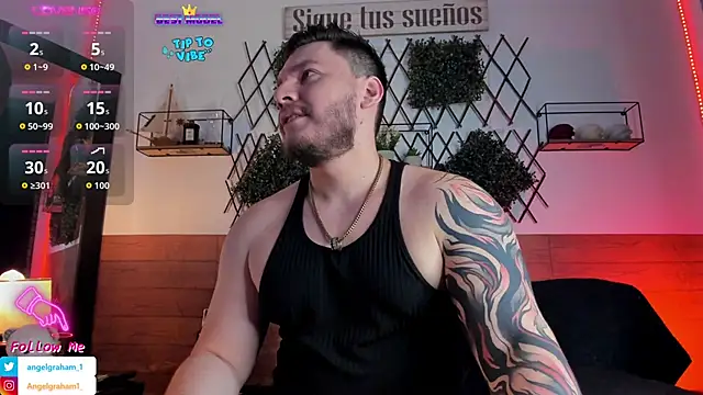 Angelgraham 1 online show from November 11, 2025, 5:52 pm