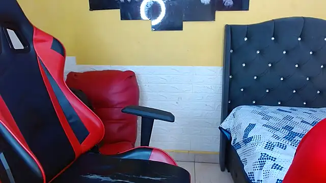 jose sexycumm online show from September 10, 2025, 8:41 pm