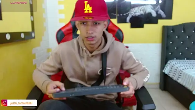 jose sexycumm online show from October 26, 2025, 7:03 pm