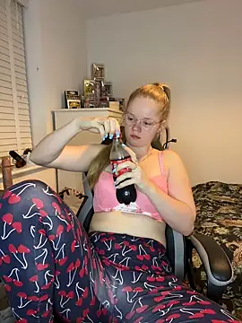 lexirxse online show from February 21, 2025, 6:37 pm