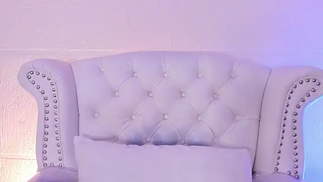 GabyPetit online show from March 20, 2026, 7:48 pm