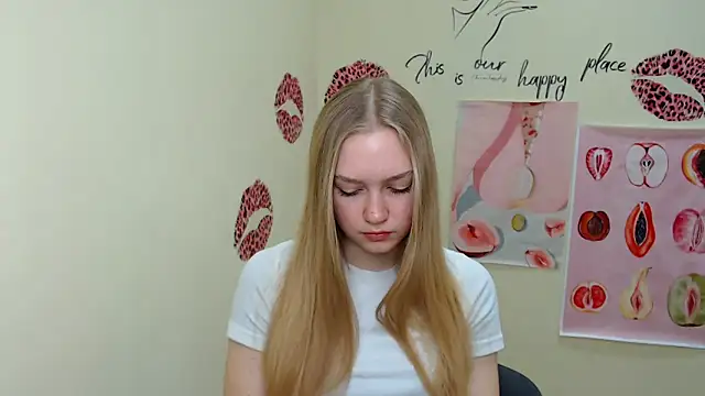 MademoiselleCl online show from February 26, 2025, 7:12 am