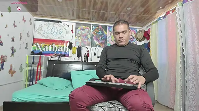 Snapshot of nathan_sanchez chatting on December 2, 2025, 5:25 pm nathan sanchez online show from December 2, 2025, 5:25 pm