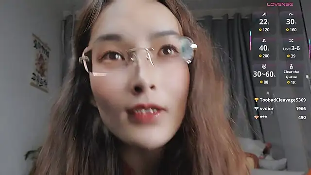 Snapshot of Youth3_ chatting on March 18, 2025, 4:28 pm Youth3  online show from March 18, 2025, 4:28 pm