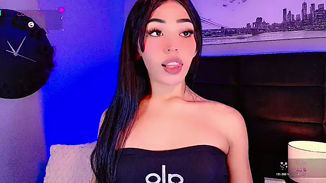 Snapshot of Valery_Sophiia chatting on February 18, 2025, 7:10 am Valery Sophiia online show from February 18, 2025, 7:10 am