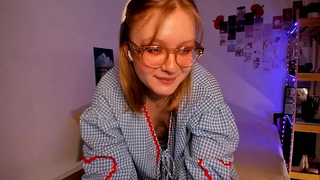 Snapshot of leazy_peazy chatting on November 27, 2025, 6:47 am leazy peazy online show from November 27, 2025, 6:47 am