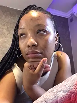 Snapshot of SZA_Doja chatting on November 13, 2025, 9:46 am SZA Doja online show from November 13, 2025, 9:46 am