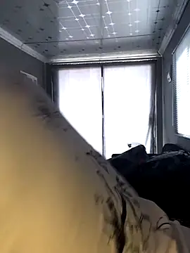 Snapshot of SZA_Doja chatting on December 18, 2025, 9:25 am SZA Doja online show from December 18, 2025, 9:25 am