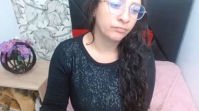 Snapshot of sarax_ximena chatting on June 11, 2026, 6:21 am sarax ximena online show from June 11, 2026, 6:21 am