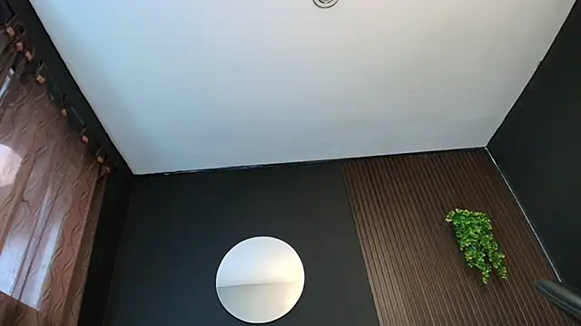 Snapshot of Aaron_Jassell1 chatting on September 30, 2025, 2:45 pm Aaron Jassell1 online show from September 30, 2025, 2:45 pm