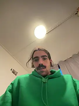 wolfwhite95 online show from January 9, 2026, 3:19 pm