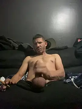 Snapshot of Chico_Bellaco chatting on April 1, 2026, 11:22 am Chico Bellaco online show from April 1, 2026, 11:22 am