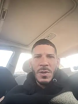 Snapshot of Chico_Bellaco chatting on March 17, 2026, 5:27 pm Chico Bellaco online show from March 17, 2026, 5:27 pm