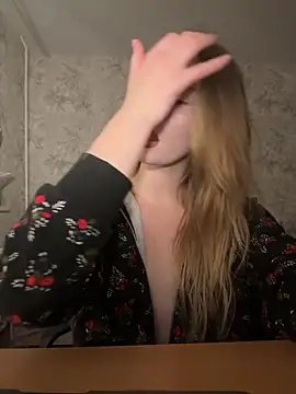 saint cat25 online show from November 15, 2025, 5:28 pm