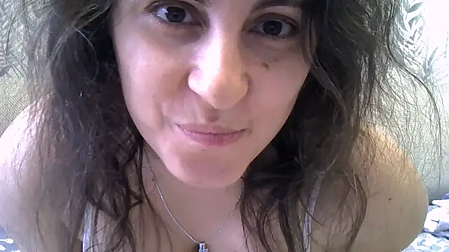 ShelaDiass online show from December 20, 2025, 8:28 am