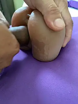 Pa lasnenas1 online show from December 5, 2024, 5:33 pm