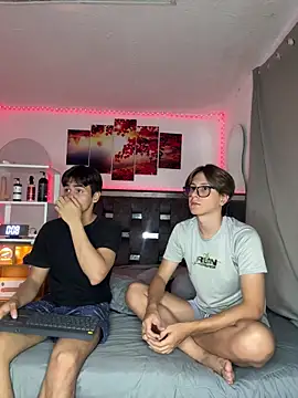 Alex and Fabian online show from May 15, 2026, 2:31 am