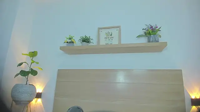 maroly 21 online show from December 2, 2025, 12:18 pm