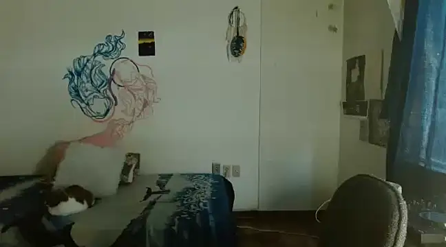 Snapshot of fenixmfx19 chatting on December 17, 2024, 1:49 pm fenixmfx19 online show from December 17, 2024, 1:49 pm