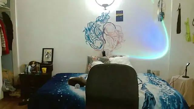 Snapshot of fenixmfx19 chatting on March 10, 2025, 10:13 pm fenixmfx19 online show from March 10, 2025, 10:13 pm