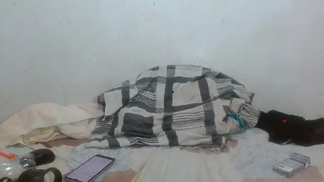 damian bottom bigcock online show from November 11, 2025, 10:37 pm