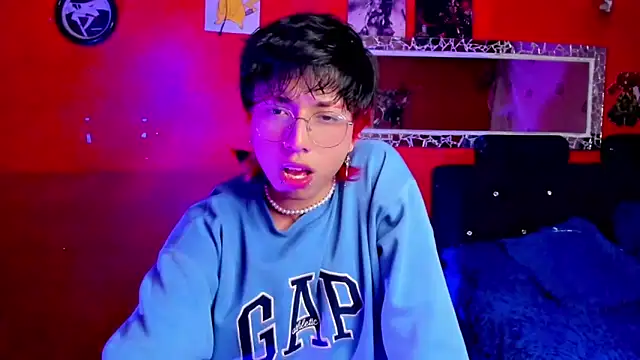 Snapshot of AnggelONfiree chatting on February 18, 2025, 6:04 am AnggelONfiree online show from February 18, 2025, 6:04 am