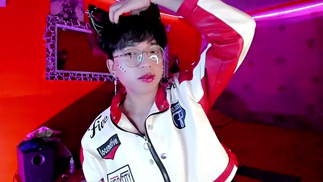 Snapshot of AnggelONfiree chatting on October 12, 2025, 4:25 am AnggelONfiree online show from October 12, 2025, 4:25 am