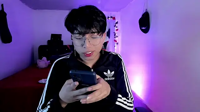 AnggelONfiree online show from January 10, 2026, 3:13 am