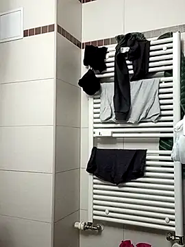 Snapshot of Zbochunec chatting on March 21, 2025, 1:24 am Zbochunec online show from March 21, 2025, 1:24 am