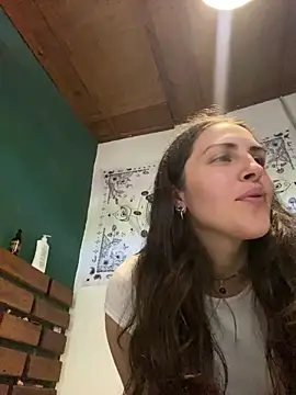 isadelasestrellas online show from March 1, 2026, 5:57 pm