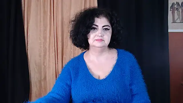 Snapshot of _MissJ_ chatting on November 30, 2025, 11:55 am MissJ online show from November 30, 2025, 11:55 am