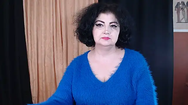 Snapshot of _MissJ_ chatting on December 5, 2025, 1:05 am MissJ online show from December 5, 2025, 1:05 am