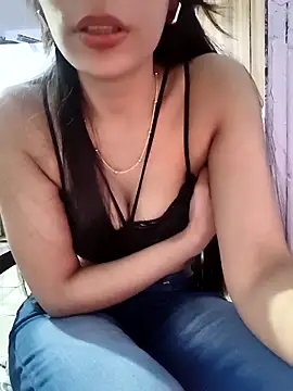 priya sharma02 online show from February 3, 2026, 2:55 pm