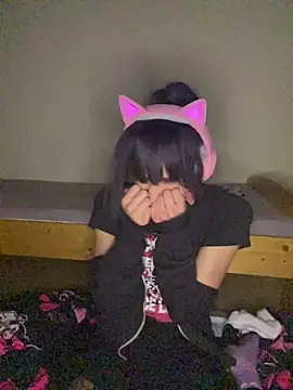 Snapshot of egirl711 chatting on January 10, 2026, 4:13 pm egirl711 online show from January 10, 2026, 4:13 pm