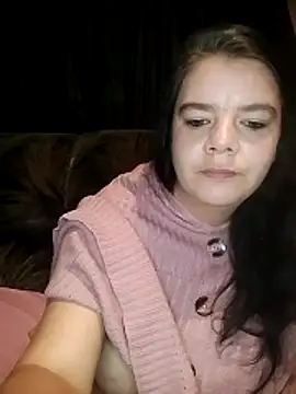 Snapshot of Hornyparratjie chatting on May 3, 2026, 1:11 am Hornyparratjie online show from May 3, 2026, 1:11 am