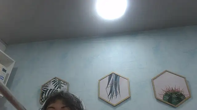 Drool Sucker online show from April 18, 2026, 12:29 pm