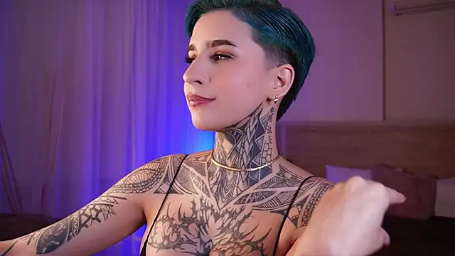 AliceShazaham  online show from February 5, 2025, 8:21 am