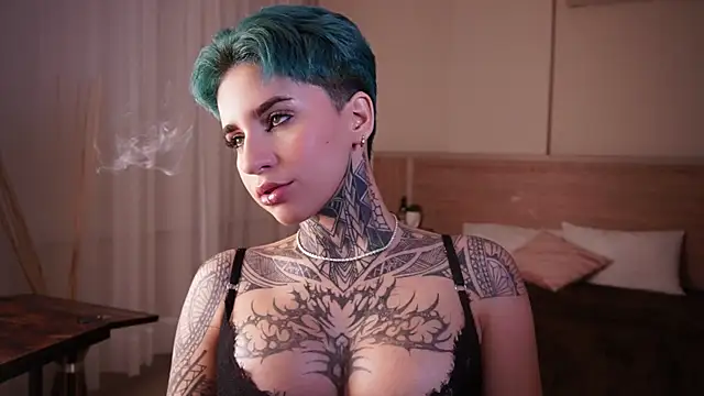 AliceShazaham  online show from February 9, 2025, 8:43 am