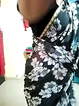 Snapshot of PayalSharmahot143 chatting on October 26, 2025, 2:01 am PayalSharmahot143 online show from October 26, 2025, 2:01 am