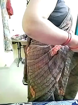 Snapshot of PayalSharmahot143 chatting on November 4, 2025, 5:50 pm PayalSharmahot143 online show from November 4, 2025, 5:50 pm