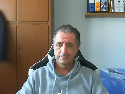 lliuk70mi online show from December 30, 2024, 12:09 pm