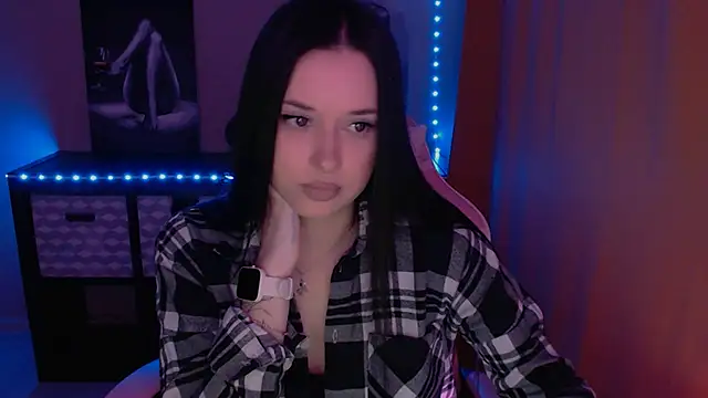 AlisaLink online show from March 21, 2025, 3:24 pm