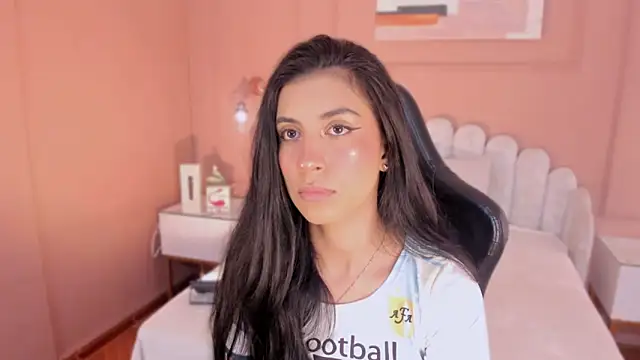 zia cooper online show from November 27, 2025, 7:03 pm