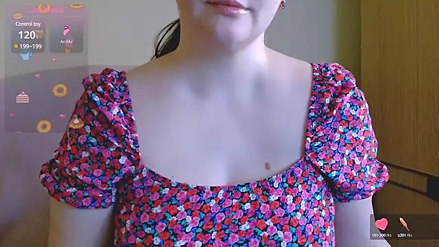 ChubbyMaia online show from March 10, 2025, 12:17 pm