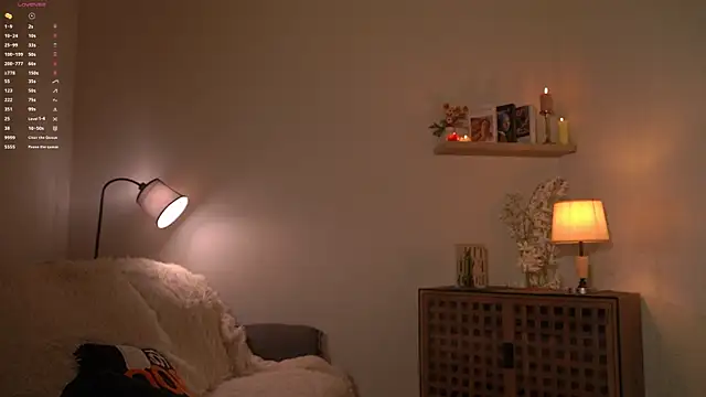 AudreyBarren online show from December 18, 2025, 4:28 am