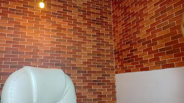 Snapshot of Annyeli chatting on November 20, 2025, 1:45 pm Annyeli online show from November 20, 2025, 1:45 pm