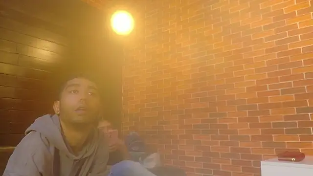 Snapshot of Annyeli chatting on November 30, 2025, 3:35 pm Annyeli online show from November 30, 2025, 3:35 pm